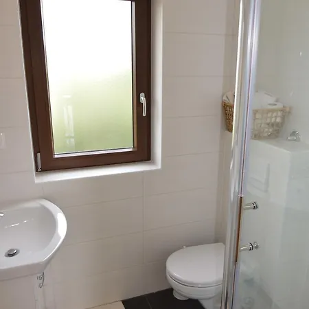 Vlado I Marino Pensionat 3*